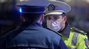 Bărbat imobilizat de polițiști la o terasă din București, mort câteva minute mai târziu. Medicii au stabilit cauza morții