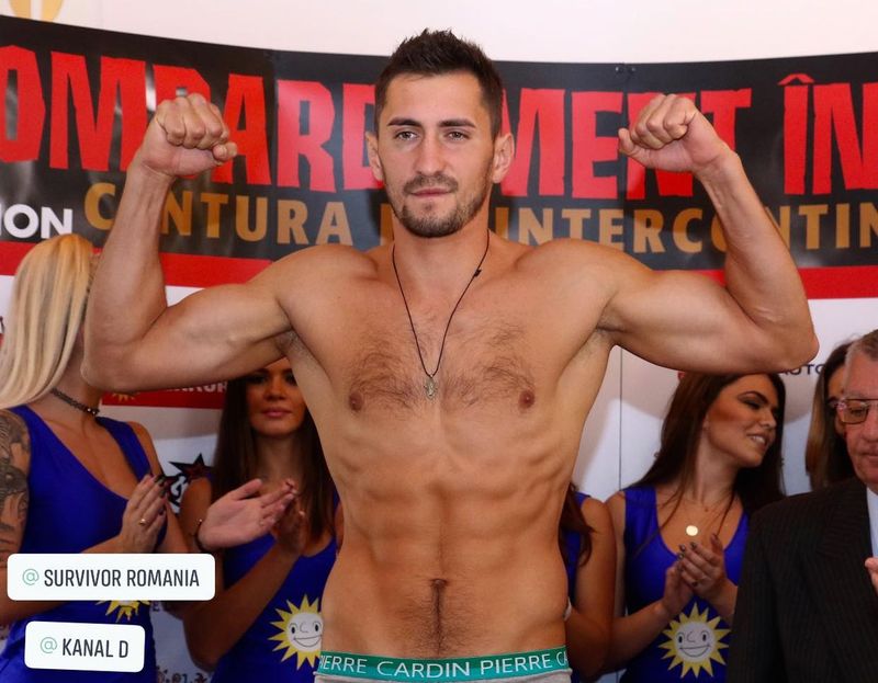 Cezar Juratoni îl învață box pe Lino Golden