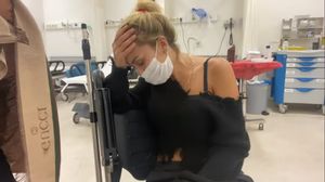 Primele imagini cu Ramona de la Puterea dragostei la spital, după ce a căzut pe scări în emisiune. 