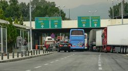 Restricții în drumul spre Grecia. Aproape toate granițele terestre au fost închise