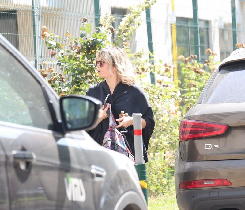 Gina Pistol și Smiley nu mai locuiesc &icirc;mpreună! Ce se &icirc;nt&acirc;mplă &icirc;n relația celor doi?