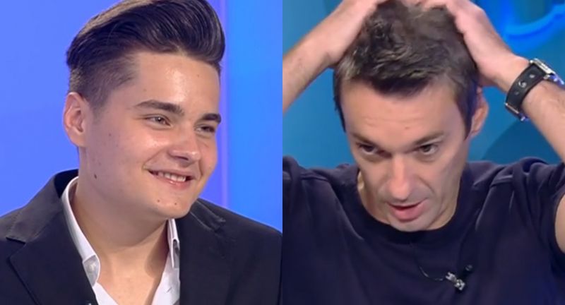 Șelly, ironizat &icirc;n direct de Mircea Badea: &bdquo;A sunat Jonny Bravo. Și-a cerut freza &icirc;napoi!&rdquo; Replica Vloggerului a venit imediat