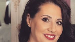 Zi de sărbătoare în familia Antoniei Iacobescu! Mama artistei a împlinit 53 de ani!