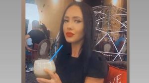 Primele imagini cu Ella, după întâlnirea secretă cu Bogdan Mocanu! Andra a răbufnit: ”Nu mai vreau să aud de această telenovelă!”