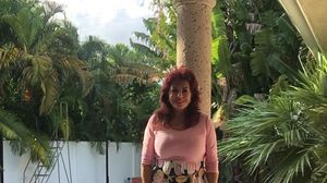 Carmen Harra a slabit