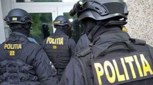 tânără sechestrată fetești