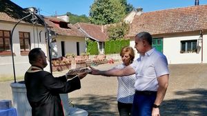 parastas mama Principelui Radu