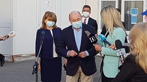 Traian Basescu si Maria Basescu la vot