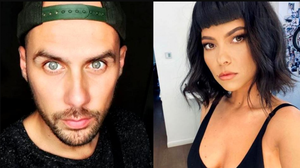 Deliric o mușcă de posterior pe Inna