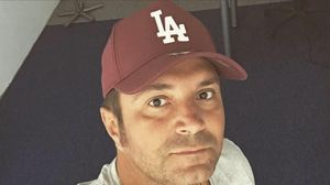 Daniel Buzdugan, certat de internauți