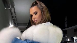 Andra Volos