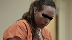 O mamă și-a violat și omorât cu sânge rece fiica de doar 10 ani! Incredibil la ce chinuri a fost supusă micuța