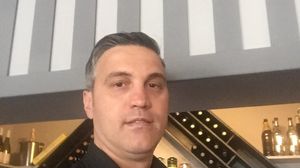 Agresorul lui Laurette a făcut primele dezvăluiri! Ce s-a întâmplat, de fapt, în camera de hotel: "Am depus plângere împotriva ei"