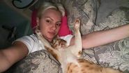 Alexandra Stan și pisica ei
