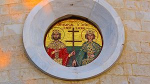 Sfinţii Împăraţi Constantin şi Elena, tradiții și obiceiuri