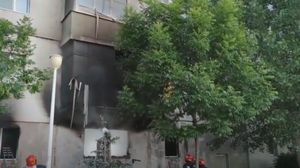 Incendiu puternic într-un bloc cu locuințe din Slatina
