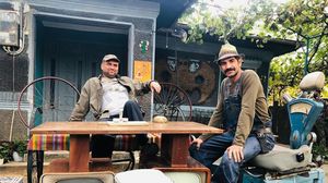 Las Fierbinți, serial de comedie