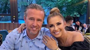 Ce au discutat Anamaria Prodan și Laurențiu Reghecampf la telefon. Cine a făcut publice pozele cu presupusa amantă