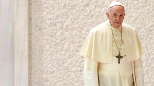 Papa Francisc declară violența domestică un păcat „aproape satanic”!