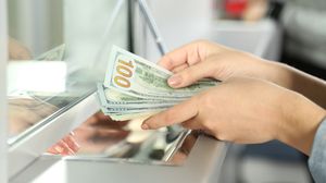 Curs valutar BNR, vineri, 1 aprilie 2022