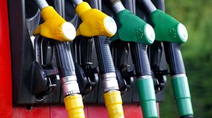 Ajutor de la stat pentru transportatori. Cum vor fi decontați cei 50 de bani pe litru de benzină sau motorină