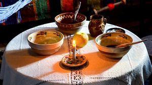 Calendar Creștin Ortodox 11 iunie 2022. Moșii de vară. Ce se dă de pomană de Sâmbăta Morților