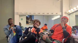 10 vedete care vin în România vara aceasta. Printre ele se numără și J Balvin, Black Eyed Peas, Arctic Monkeys