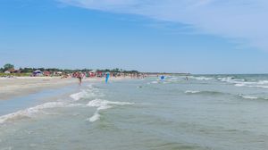 Cea mai liniștită plajă din România. Cum poți ajunge la Plaja Corbu