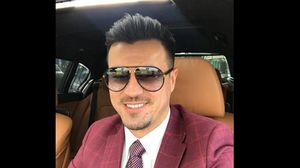 Cu cine a fost surprins Adrian Alexandrov în oraș, în timp ce Elena Udrea este după gratii! A atras toate privirile