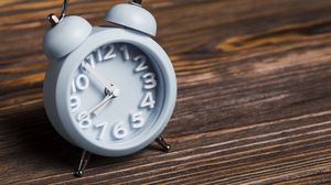 Ora de iarnă 2022. Când se schimbă ora și dăm ceasurile înapoi. Efectele pe care le are fenomenul asupra organismului