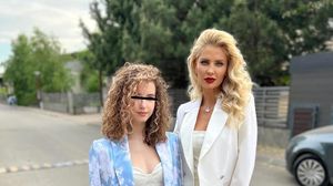 Andreea Bănică și fiica ei 