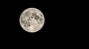 Lună plină August 2022. Vezi care sunt zilele în care Luna apare complet luminată pe Pământ