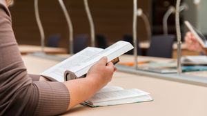 Schimbări majore în Educație. Cum se vor organiza admiterile la liceu din 2024. În ce constă noua probă la Limba Română la Bacalaureat