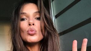 Cine este iubita lui Adrian Vasile, antrenorul echipei de handbal CSM București. Tânăra a avut o relație de 12 ani cu DJ-ul Vali Bărbulescu