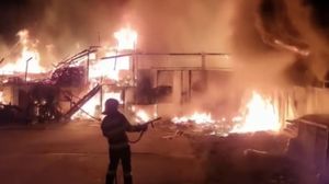 incendiu la manastire, arges, calinesti, flacari, scurtcircuit