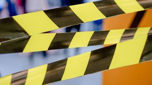 barbat mort, a cazut in gol, etajul cinci, chiajna