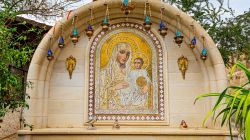 Acoperământul Maicii Domnului 2022. Ce se dă de pomană la sărbătoarea închinată Fecioarei Maria