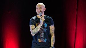 Biografie Cătălin Bordea: Vârstă, studii, carieră, familie. Află totul despre relația celebrului comediant cu familia sa