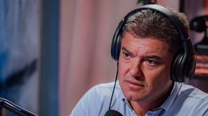 Cum a aflat Cristian Boureanu că soția sa îl înșela cu nașul lor de botez. „M-a scos la o cafea Sebastian să-mi spună.”