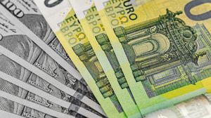 Curs valutar BNR, luni, 10 octombrie 2022