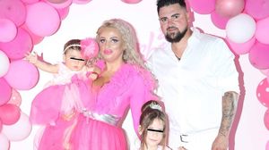 Sânziana Buruiană, soțul și fiicele