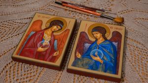 Sfinții Arhangheli Mihail și Gavriil și ceata puterilor cerești se sărbătoresc în fiecare an la data de 8 noiembrie