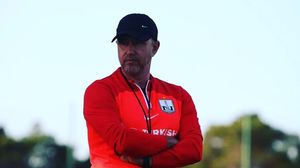 Laurențiu Reghecampf pleacă de la Neftchi Baku