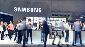 Când se lansează Samsung Galaxy S23?