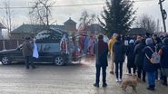 tragedie, mihaela, accident iasi, mama ucisa, inmormantare