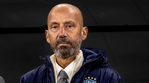 Gianluca Vialli se retrage din activitatea fotbalistică pentru a lupta contra cancerului