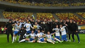 Au curs ironiile la adresa lui FCSB. Cum au râs rivalii de la Rapid şi Farul de roş-albaştrii: "Imediat am pus mâna pe telefon". 