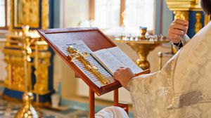 Calendar Ortodox, vineri, 10 februarie 2023. Sfântul Sfințit Mucenic Haralambie este pomenit astăzi. Sărbătoare cu cruce neagră