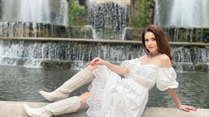 Cine este Raluca Diaconu, nașa copilului lui Anghel cu Theo Rose