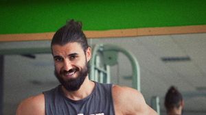 Cine este și cu ce se ocupă Andi Constantin. „Burlacul” a luptat recent într-o gală RXF